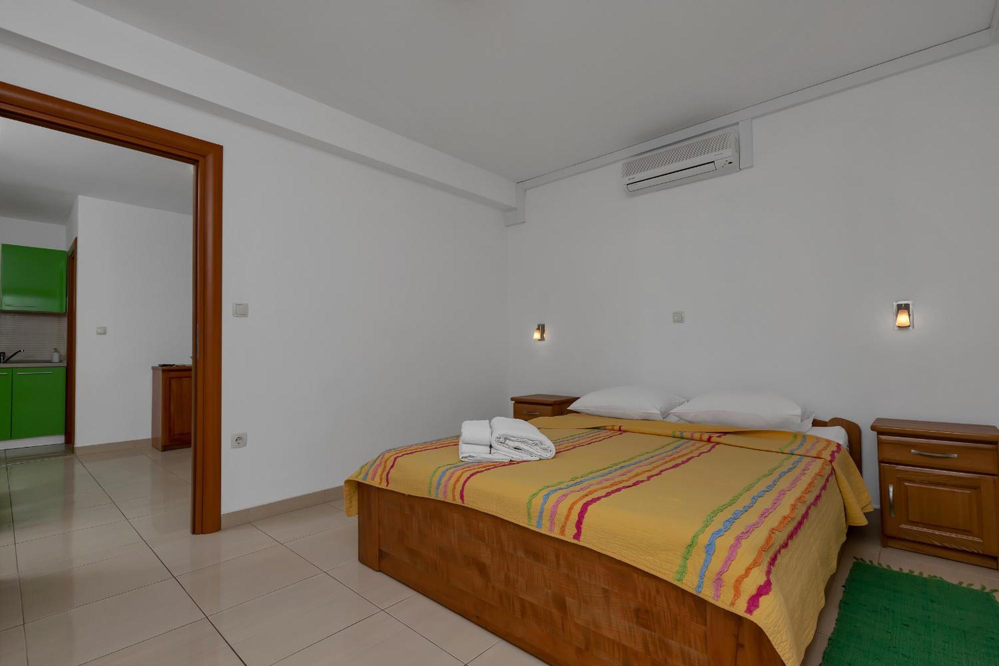 Villa Juric 2 巴什卡沃达 外观 照片